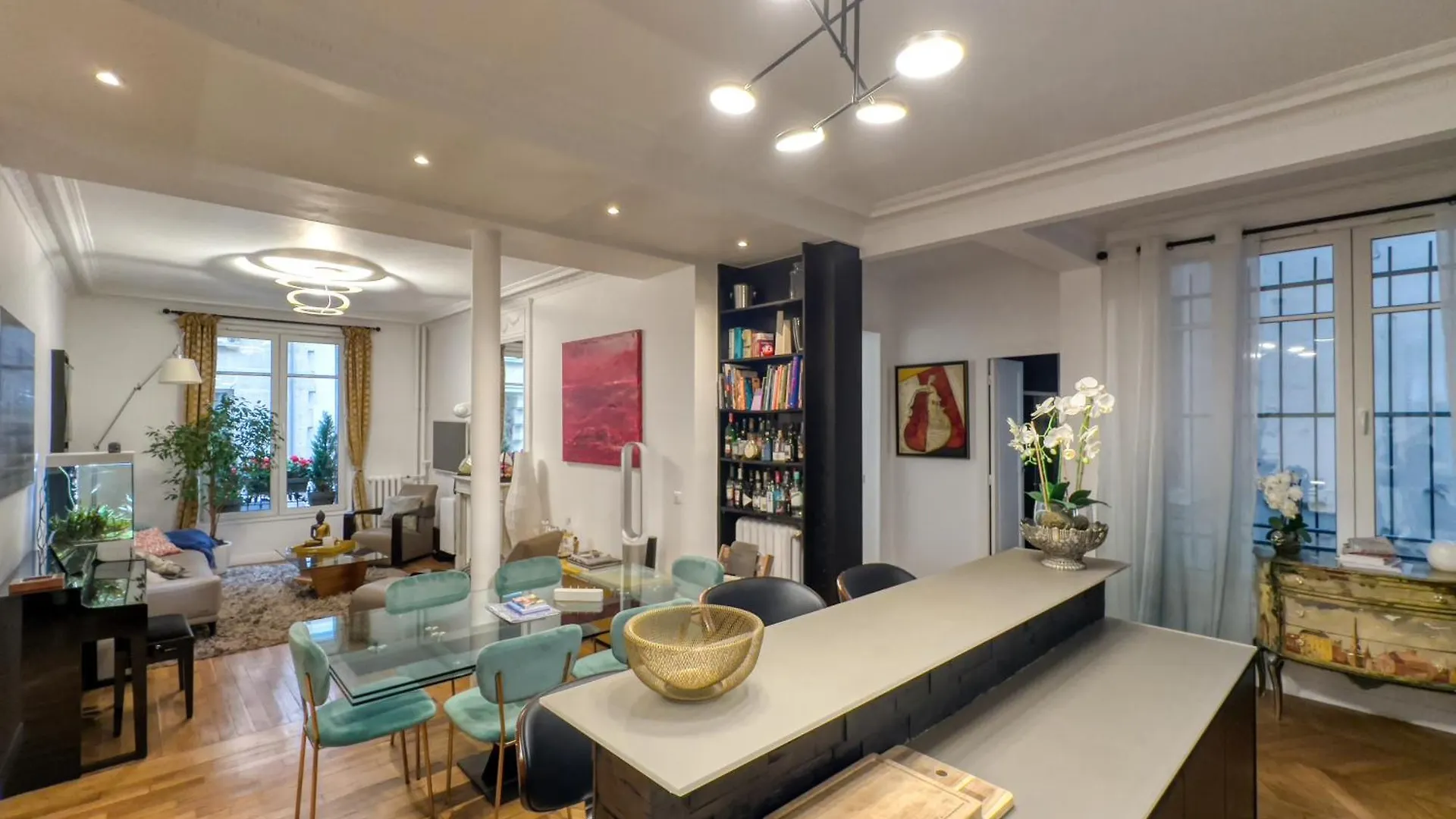 Luxury Place Near Champs Elysees Apartment *