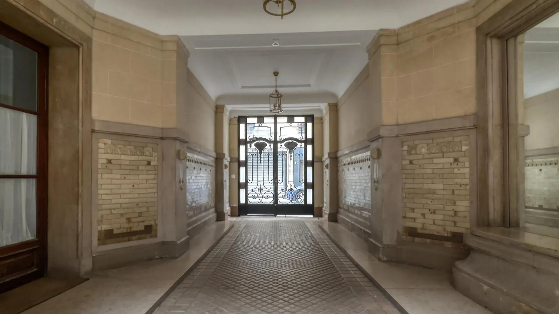 Luxury Place Near Champs Elysees Apartment Paris