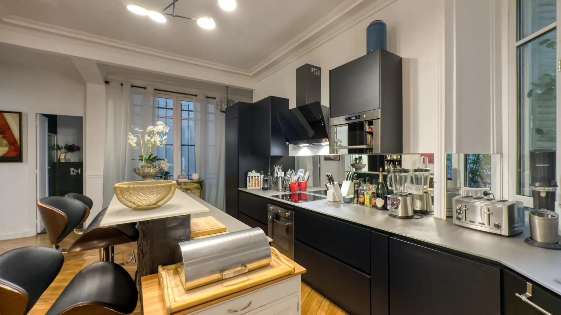 Luxury Place Near Champs Elysees * Paris